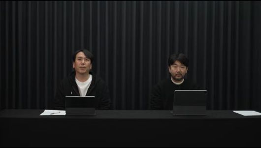 엔씨소프트는 19일 오후 3시 '아이온2' 공식 채널에서 긴급 라이브 방송을 열었다. 소인섭 엔씨소프트 사업실장(왼쪽)과 김남준 아이온2 개발 PD가 라이브 방송을 진행하고 있다. /뉴스1