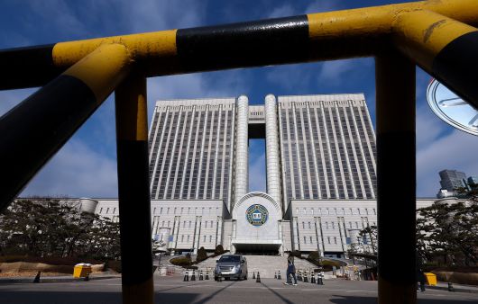 12일 서울 서초구 서울중앙지방법원 청사의 모습. /뉴스1