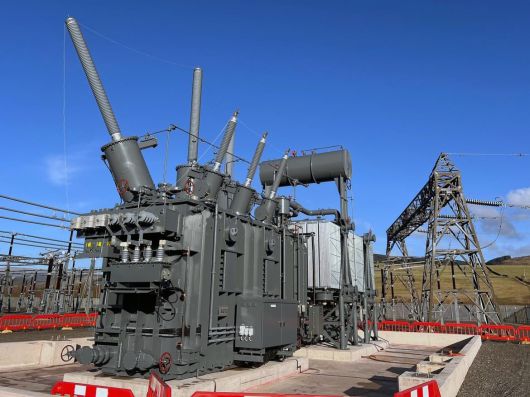 효성중공업이 작년 영국 스코틀랜드에 설치한 초고압변압기./효성중공업 제공