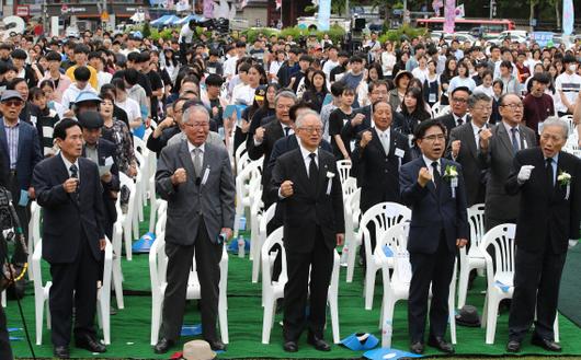 서울경제