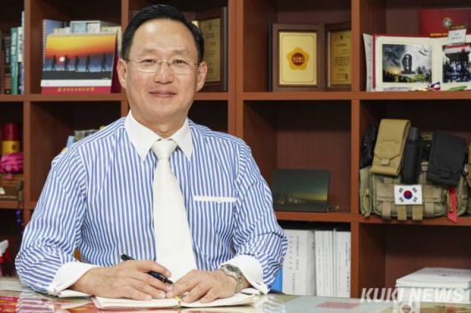 이승복 서울시의원(국민의힘·양천구 제4선거구)이 지난 4일 서울특별시의회 의원회관에서 쿠키뉴스와의 인터뷰에서 발언하고 있다. 사진=임형택 기자