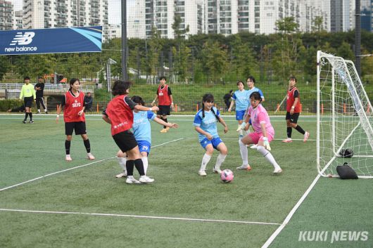 9일 서울 양천구 해마루 축구장에서 ‘2024 레울컵’이 열렸다. 사진=이영재 기자