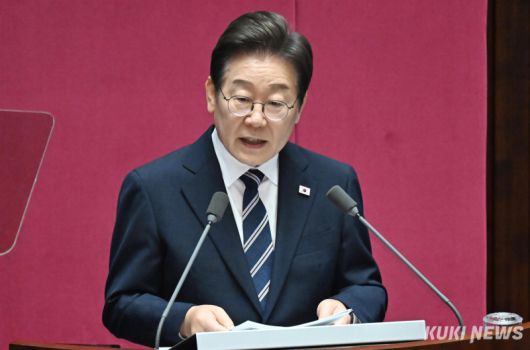 이재명 대통령이 지난달 26일 서울 여의도 국회에서 2025년도 제2차 추가경정예산(추경)안 시정연설을 하고 있다. 사진=유희태 기자