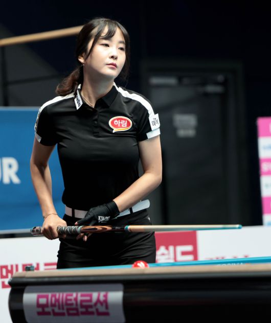 승부치기에서 12점을 올리며 신기록을 쓴 하림 김상아. PBA 제공