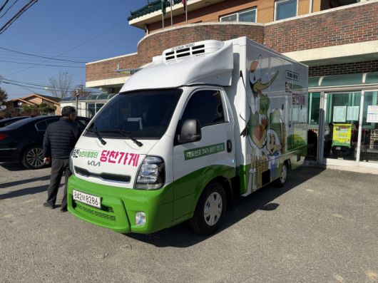 2025년 말 시작한 당진형 ‘가가호호 농촌 이동장터 추진’ 이동차량. 당진시