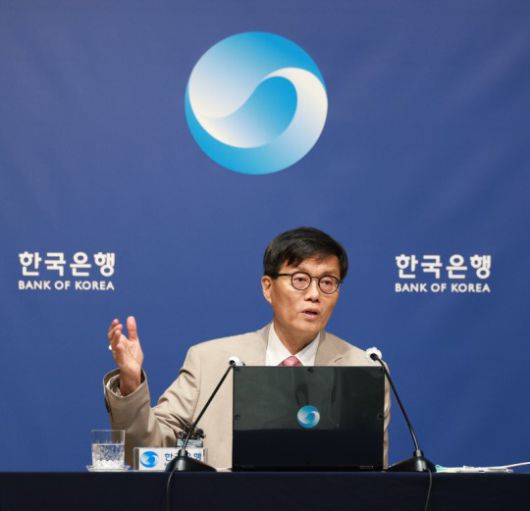 이창용 한국은행 총재가 10일 한은에서 2025년 7월 통화정책방향 관련 총재 기자간담회를 하고 있다. / 사진제공= 한국은행(2025.07.10)