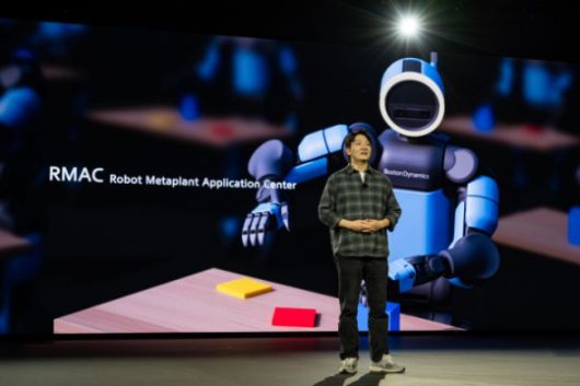 Hyundai Motor Group GSO Woo Seung-hyun, Head of Future Strategy, presents. / Photo=Hyundai Motor Group