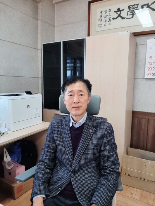 강경상고 교장선생님