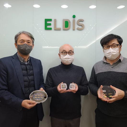 엘디스에서 제작된 전계흡수변조형 광원소자 및 광모듈