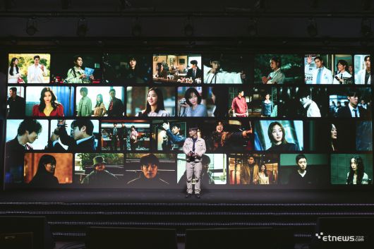 4일 서울 영등포구 여의도 페어몬트 엠버서더 서울 그랜드볼룸에서는 넷플릭스 신년 간담회 'Next on Netflix 2025'가 진행됐다. 배종병 넷플릭스 시니어디렉터가 2025 넷플릭스 시리즈 라인업을 발표하고 있다.(사진=넷플릭스 제공)