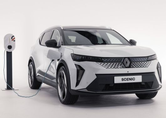 르노 E-테크 일렉트릭.