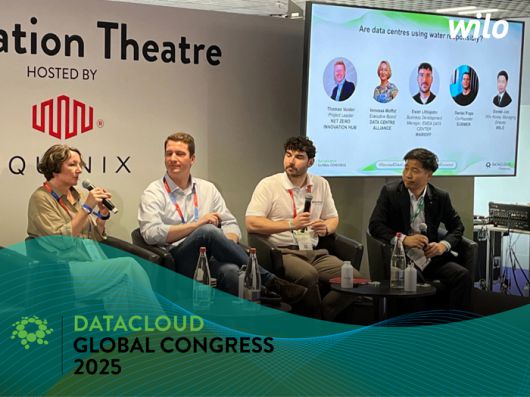 전일승 윌로펌프 대표(오른쪽 첫번째)는 '데이터센터는 물을 책임감 있게 사용하고 있는가?'를 주제로 한 패널 토론에 참석, 의견을 나눴다.