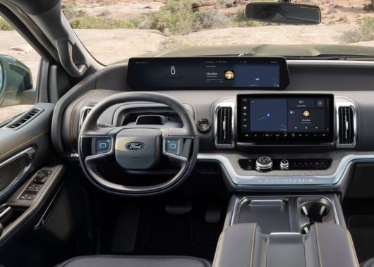 포드 익스페디션 실내