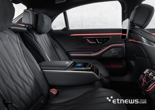 메르세데스-AMG S 63 E 퍼포먼스 뒷좌석. 메르세데스-벤츠코리아 제공