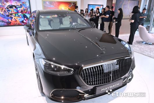 메르세데스-마이바흐 S-클래스 실버 라이닝 한정판. 박지호기자 jihopress@etnews.com