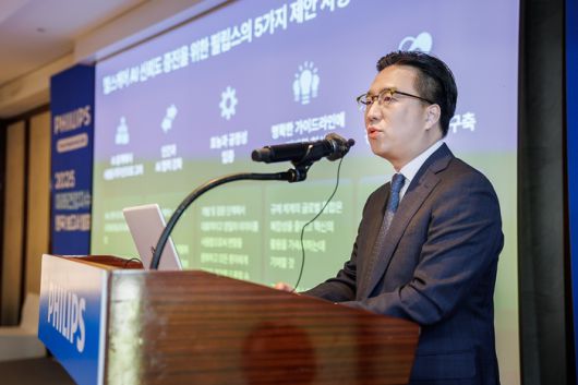 최낙훈 필립스코리아 대표가 27일 서울 중구 웨스틴 조선 서울에서 미래건강지수 보고서 결과를 발표했다.(사진=필립스코리아)