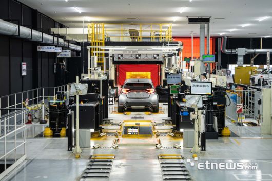 토요타 GR 팩토리 최종 검사 공정. 토요타 제공