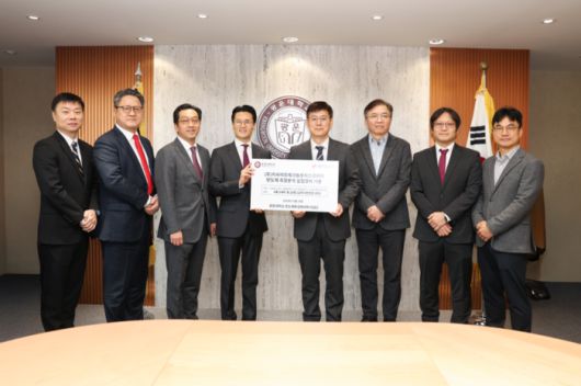 광운대 반도체특성화대학사업단-키사이트는 반도체 측정분석 실험장비 기증식을 개최했다.(사진=광운대)