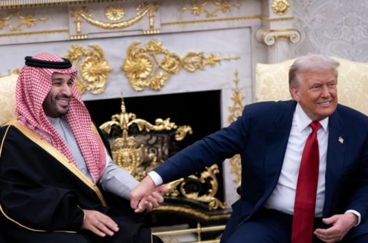 무함마드 빈 살만 사우디 왕세자와 도널드 트럼프 대통령. 사진=연합뉴스