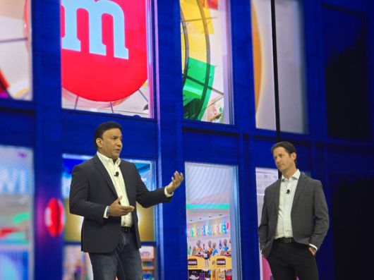 파르빈 모투루 마즈 디지털 플랫폼 부문 글로벌 부사장(왼쪽)과 윌 비어리 마즈 스내킹 글로벌 최고정보책임자 /사진=남도영 기자