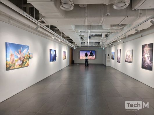 로스트아크의 미디어 전시 '빛의 여정' 전경. / 사진=조성준 기자