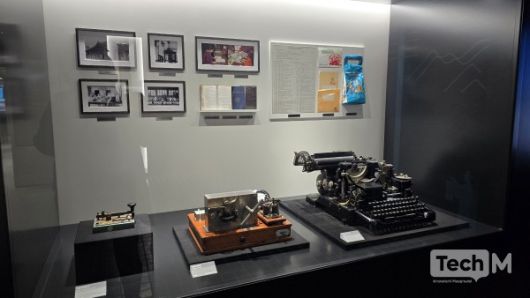 KT 온마루에 전시한 전신기/사진=윤상호 기자