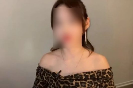 김정은이 매년 처녀들을 '기쁨조'로 선발해 성접대 등을 지시하고 있다는 한 탈북 여성의 주장이 나왔다. 사진은 북한 김정은에 대해 폭로한 탈북 여성 박연미 씨. [사진=유튜브]