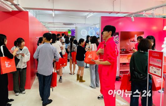 6일 '무신시 뷰티 페스타 인(IN) 성수'가 열린 서울 성동구에 있는 토탈존 내부 모습. [사진=송대성 기자]