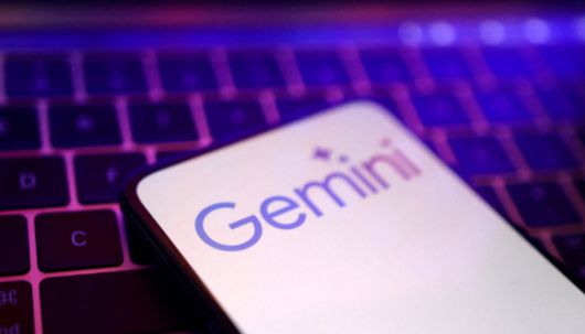 구글이 자사 인공지능(AI) 챗봇 '제미나이(Gemini)'를 다음 주부터 미국의 만 13세 미만 어린이에게 제공한다는 계획을 밝힌 것으로 알려졌다. 사진은 구글 제미나이(Gemini). [사진=로이터/연합뉴스]