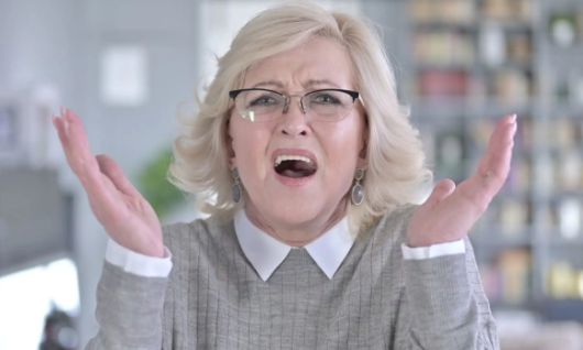 밥값을 달라는 식당 측의 요구에 어머니는 실색했다. 사진은 본 기사 내용과 무관. [사진=Sidebark]