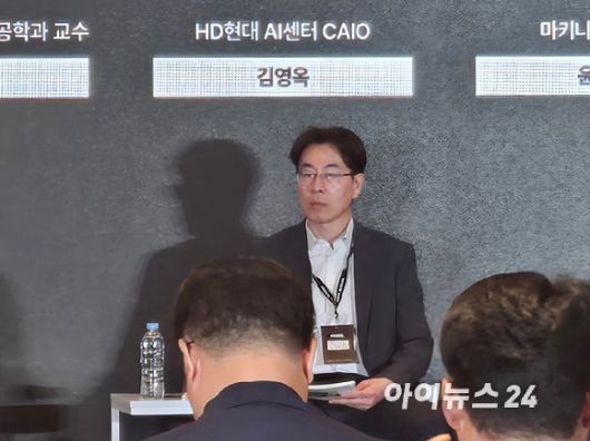 김영옥 HD현대 인공지능최고책임자(CAIO)가 지난 9일 서울롯데호텔에서 개최한 '대한민국 AI 정책 포럼'에 참석하고 있다. [사진=최란 기자]