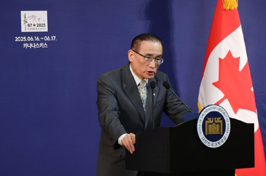 위성락 국가안보실장이 17일(현지시간) 캐나다 캘거리의 한 호텔 한국 프레스센터에서 이재명 대통령의 주요 7개국(G7) 정상회의 관련 브리핑을 하고 있다. 2025.6.18 [사진=연합뉴스]