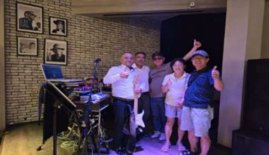 부하라 식당의 밴드 단원. [사진=윤영선]