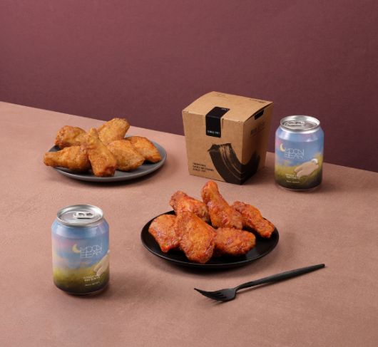 교촌 '싱글윙시리즈' 2종. [사진=교촌에프앤비]