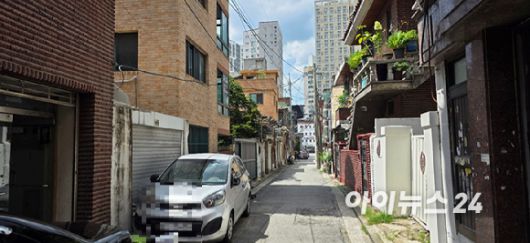 서울 중랑구 상봉동 상봉7구역 내부 골목. [사진=이수현 기자]