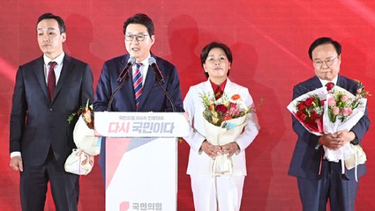 국민의힘 신동욱 신임 최고위원이 22일 오후 청주 오스코에서 열린 제6차 전당대회에서 수락연설을 하고 있다. [사진=곽영래 기자]