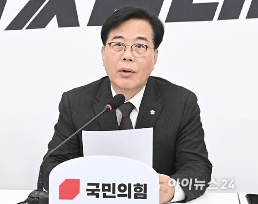 송언석 국민의힘 원내대표가 16일 서울 여의도 국회에서 현안 기자간담회를 하고 있다. [사진=곽영래 기자]