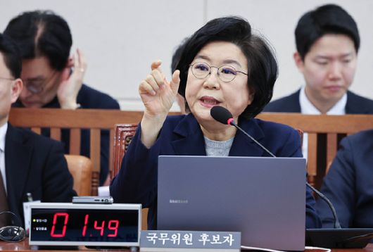 이혜훈 기획예산처 장관 후보자가 23일 오전 서울 여의도 국회 재정경제기획위원회에서 열린 인사청문회에서 질의에 답변하고 있다. [사진=곽영래 기자]
