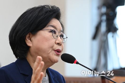 이혜훈 기획예산처 장관 후보자가 23일 오전 서울 여의도 국회 재정경제기획위원회에서 열린 인사청문회에서 발언하고 있다.