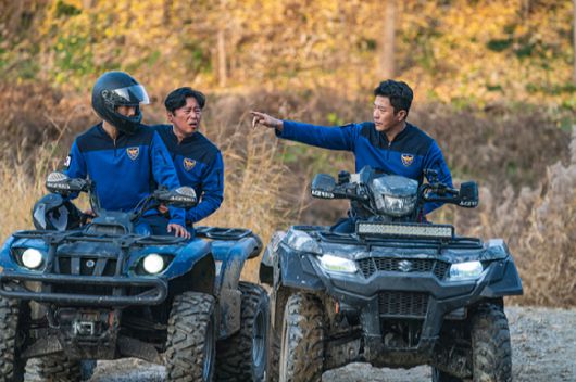 '한강' 권상우-김희원  스틸 [사진=월트디즈니컴퍼니 코리아]