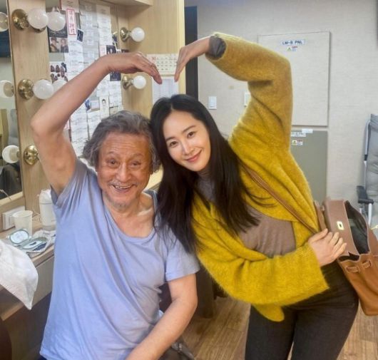 권유리 박근형 [사진=권유리 SNS]