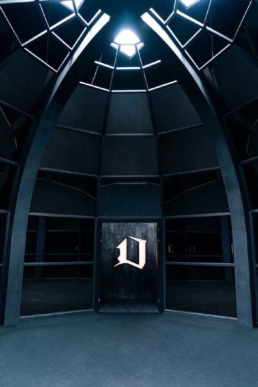 '데블스 플랜2' 감옥동 데스룸 [사진=넷플릭스 ]