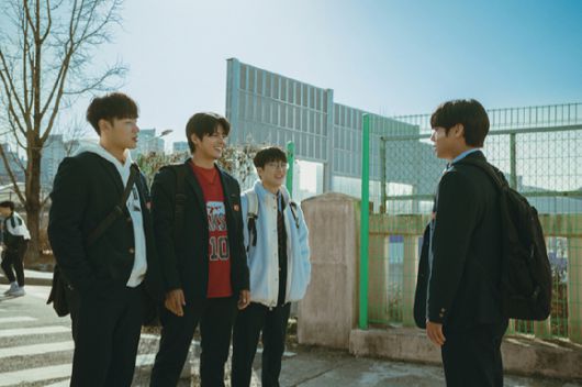 배우 이민재, 려운, 최민영, 박지훈이 넷플릭스 시리즈 '약한영웅 Class 2'에서 열연하고 있다. [사진=넷플릭스]