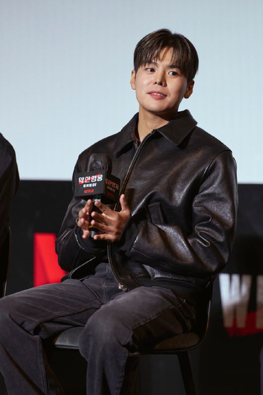 배우 려운이 '약한영웅 홈커밍 GV'에 참석해 팬들을 만나고 있다. [사진=넷플릭스]