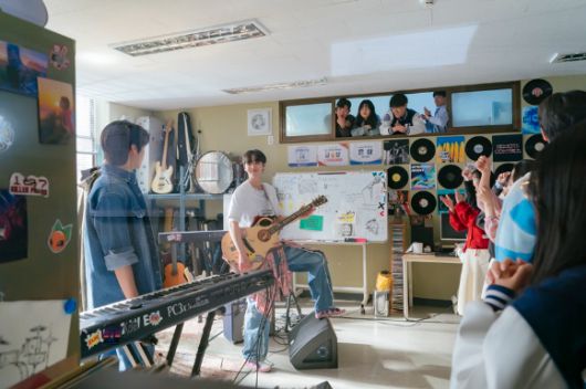 배우 하유준과 이승협이 SBS 청춘 드라마 '사계의 봄'에서 연기 호흡을 맞추고 있다. [사진=㈜FNC스토리]