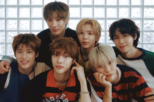 라이즈 단체 콘셉트 포토 [사진=SM엔터테인먼트]