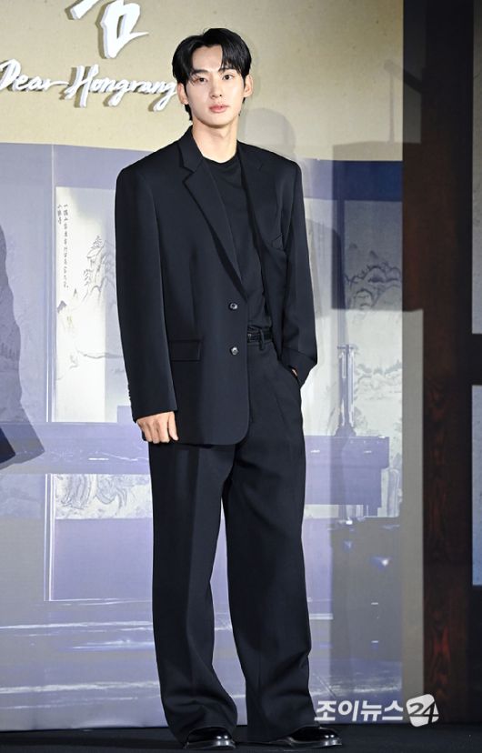 배우 정가람이 13일 서울 신도림 라마다 호텔에서 열린 넷플릭스 시리즈 '탄금' 제작발표회에서 포토타임을 갖고 있다. [사진=곽영래 기자]