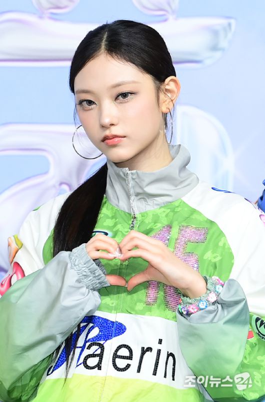 그룹 뉴진스 해린이 21일 오후 인천광역시 중구 A리조트에서 열린 '2024 SBS 가요대전 썸머' 블루카펫 행사에 참석하고 있다. [사진=정소희 기자]