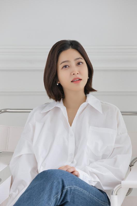 박세영이 10일 서울 강남구 모처에서 KBS 2TV '멘탈코치 제갈길' 종영 기념 인터뷰에서 포즈를 취하고 있다. [사진=씨엘앤컴퍼니]