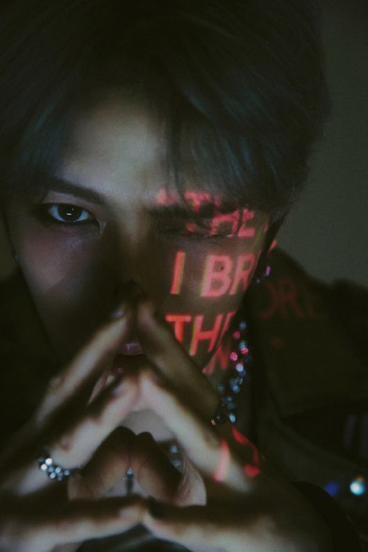 김재중 '뷰티 인 카오스' 콘셉트 포토. [사진=인코드]